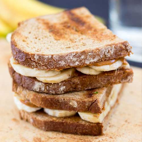 Breakfast-Peanut-Butter-Banana-Sandwich